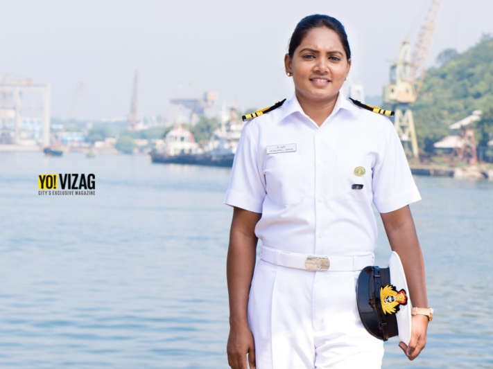 Indian Navy Lady Officers Including Vizag Girl Swathi Start World Sail Tour