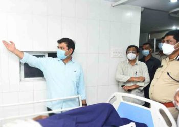 Four-member team to probe into Sainor gas leak accident in Vizag