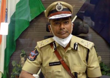 Manish Kumar Sinha takes charge as Vizag Police Commissioner