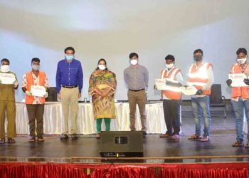 Swachh Survekshan: GVMC Commissioner applauds sanitation workers