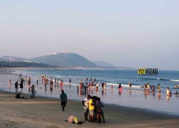 Visitors flock tourist spots in Vizag on Karthika Masam's final Sunday