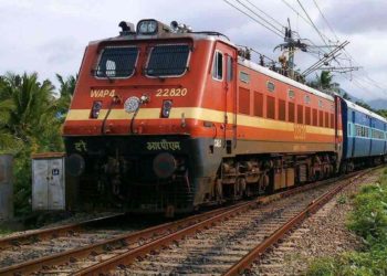 howrah to hyderabad special train, via Visakhapatnam