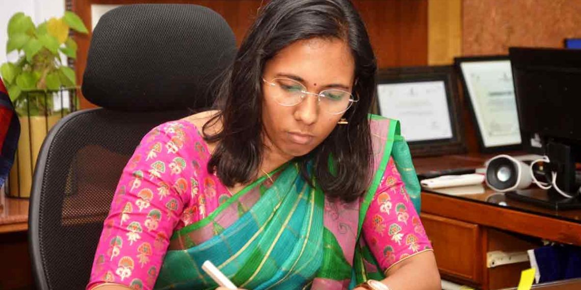 Nagalakshmi Selvarajan takes charge as Vizag Municipal Commissioner