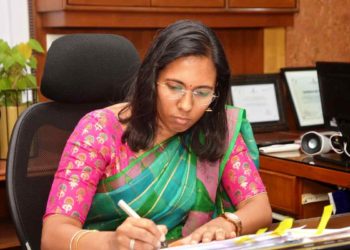 Nagalakshmi Selvarajan takes charge as Vizag Municipal Commissioner