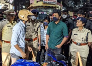 Actor Sharwanand joins Vizag City Police to spread traffic awareness