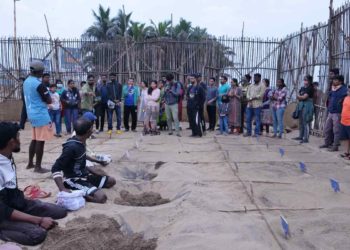 Vizag citizens walk for the conservation of Olive Ridley turtles