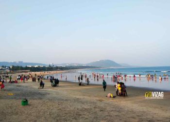 Holy dip on Shivratri turns tragic as three drown, two go missing in Vizag