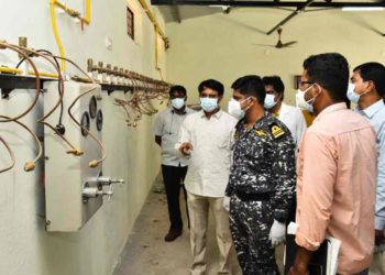 Navy and AP Govt to repair and audit Oxygen systems at major hospitals