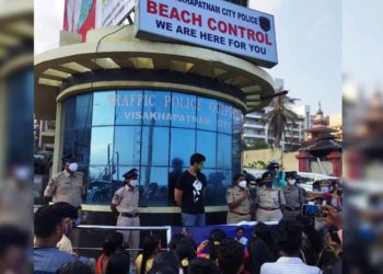 Adivi Sesh demonstrates the Disha App at RK Beach in Visakhapatnam