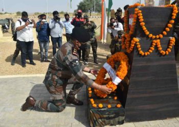 Victory Flame reaches Visakhapatnam; ENC commemorates the 1971 war