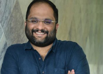 Tollywood producer Mahesh Koneru passes away in Vizag