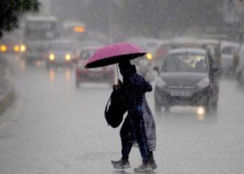 Heavy downpour strikes Vizag on Saturday morning