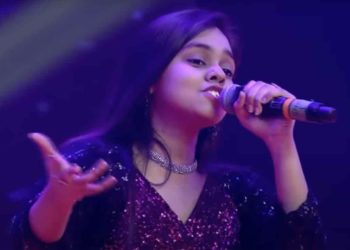 Shanmukha Priya impresses with her singing at aha 2.0 launch event