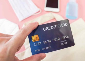 What is a Credit Card and how to use them right?