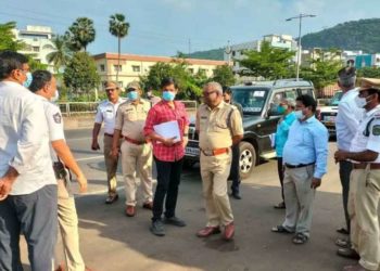 Vizag Police nearly complete their drive for solutions to ease city traffic