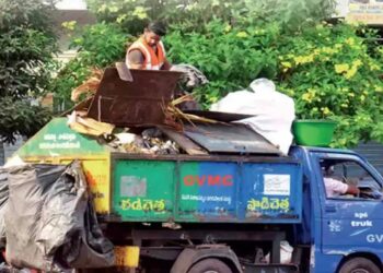 Clean Andhra Pradesh (CLAP) vehicles to collect waste by 6 am in Vizag, garbage collection vizag