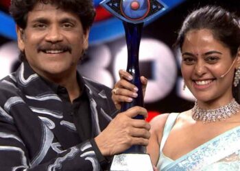 Bigg Boss Telugu Non-Stop: Bindu Madhavi lifts the Non-Stop season trophy