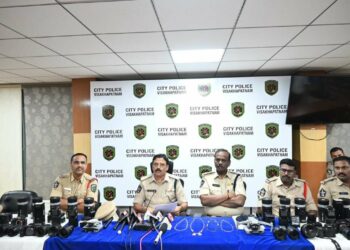 Vizag City Police get to the bottom of multiple robbery cases in the city  