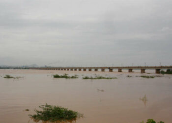 Central teams to tour Andhra Pradesh Godavari flood hit areas to asses damage