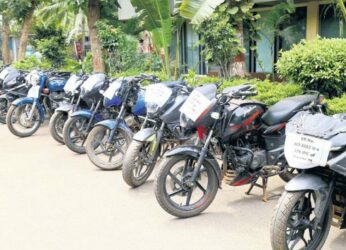 Bike robbery gang involved in ganja smuggling arrested in Visakhapatnam