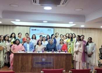 Visakhapatnam: Training session by VCCI Women's Wing enlightens young entrepreneurs on small business management