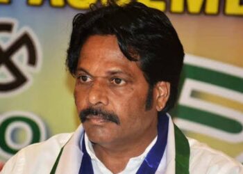 Son and wife of Visakhapatnam MP MVV Satyanarayana kidnapped