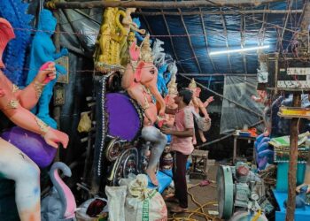 With days to go for Vinayaka Chavithi, idol makers pick pace in Visakhapatnam