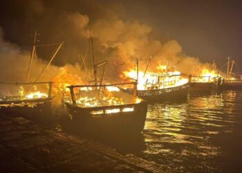 Disastrous fire accident in Visakhapatnam Fishing Harbour claims several livelihoods