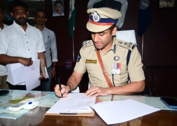 Vishal Gunni takes over as DIG of Visakhapatnam range