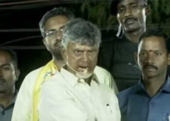 Naidu praises Visakhapatnam citizens; vows to end rowdyism