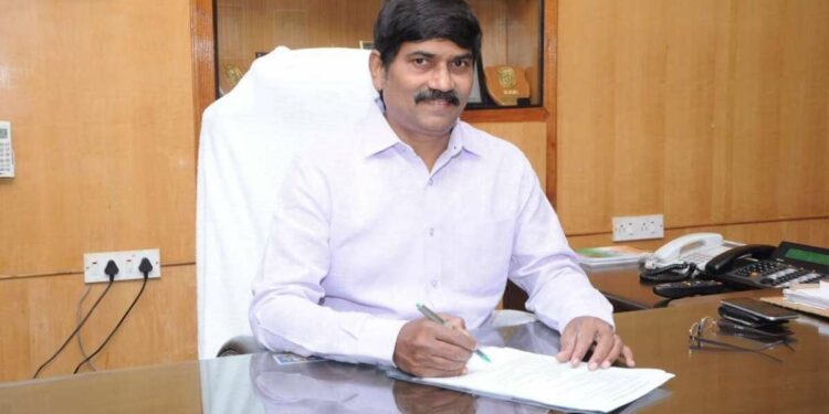 AU V-C Prasada Reddy, Registrar Stephen hand in resignation