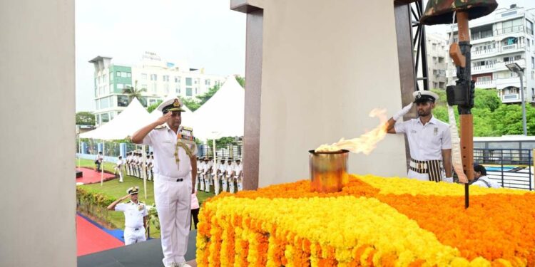 Wreath laying ceremony held by Indian Navy on Kargil Vijay Diwas in Visakhapatnam