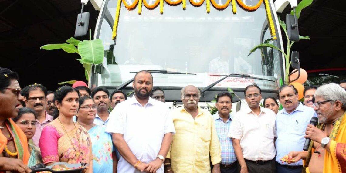 RTC launches three more super luxury inter-district services from Vizag