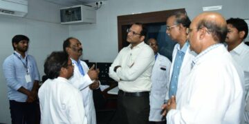 Collector asks KGH officials to extend quality service to the poor