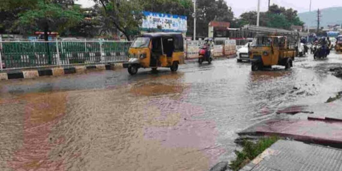 Rain in Visakhapatnam continues, rural areas affected