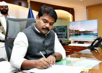 Sampath Kumar takes over as GVMC Commissioner