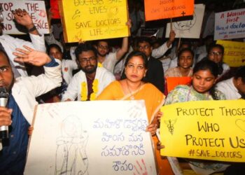 Home Minister Vangalapudi Anitha attends doctors' protest in Visakhapatnam