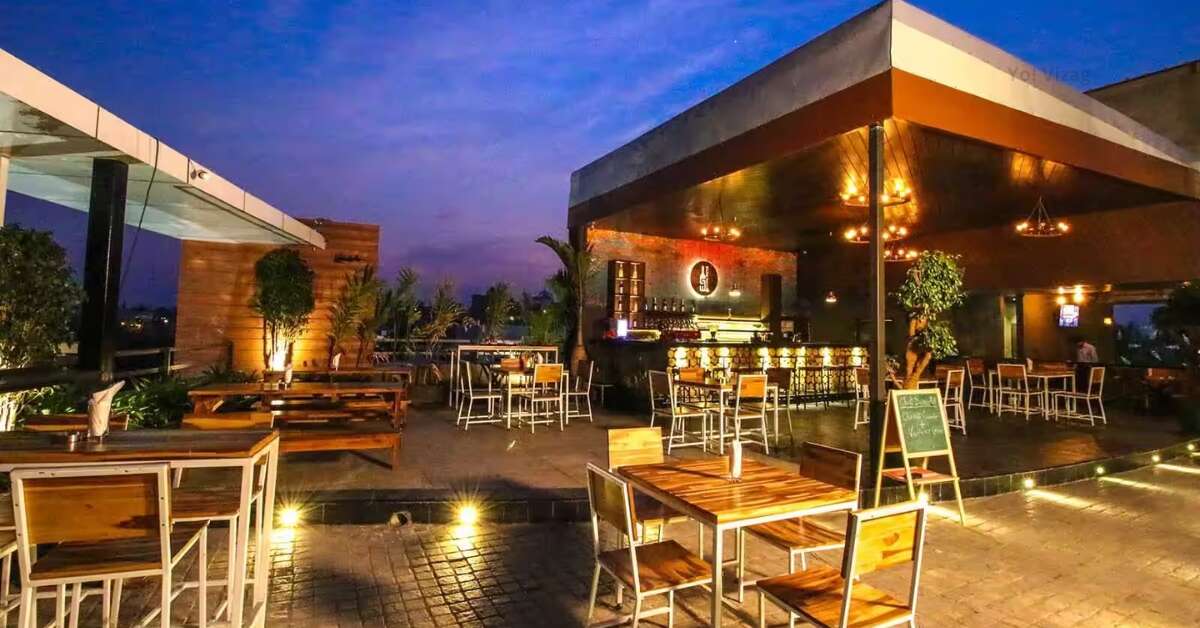 10 places to stop for a bite to eat on your Visakhapatnam-Bheemili long drive date