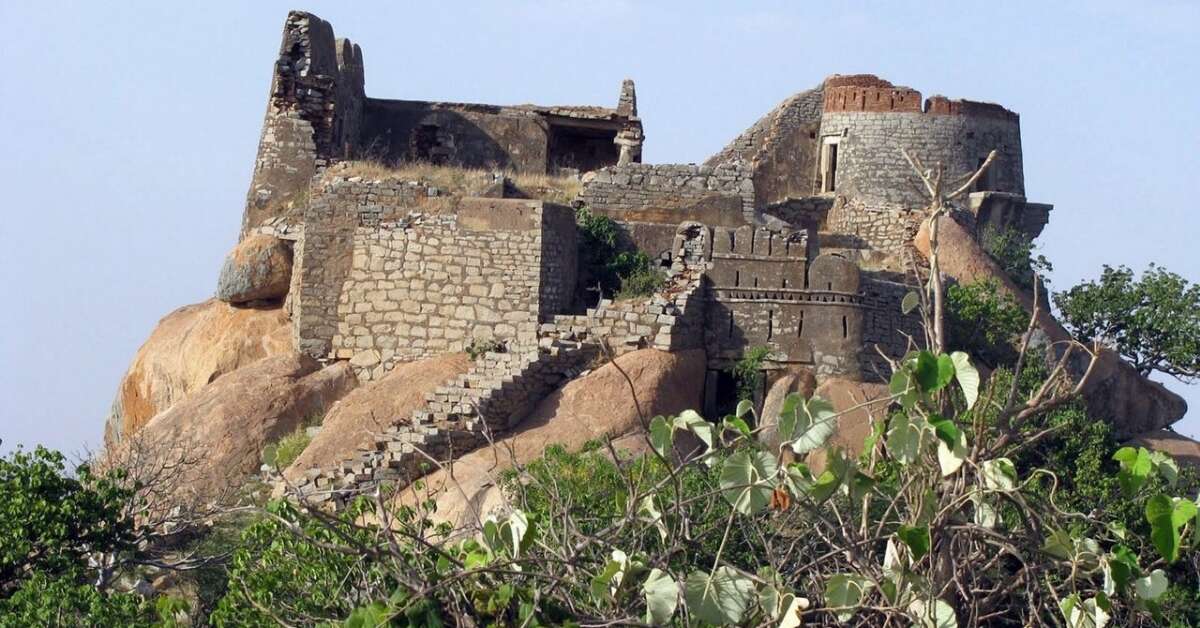 7 historical forts in Andhra Pradesh to visit on your next getaway from Visakhapatnam!