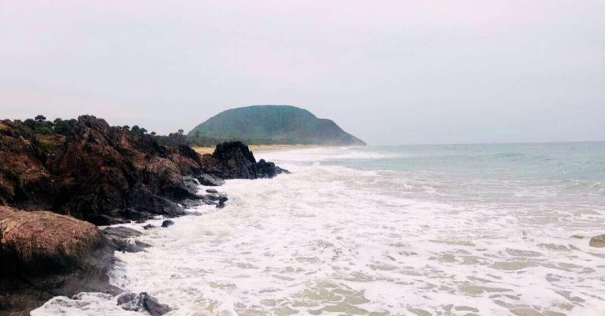 5 hidden beaches under 100 km from Visakhapatnam for a quick New Year road trip!