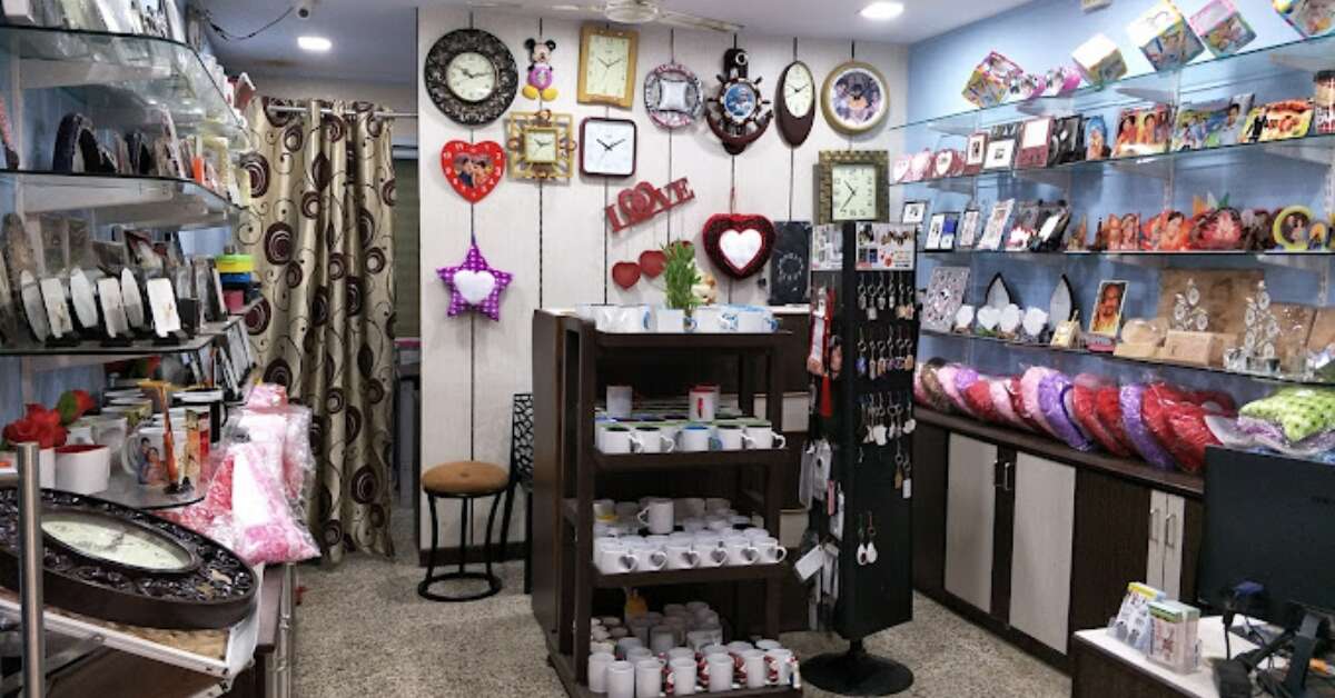 Wrap up your Christmas shopping at these gift shops in Visakhapatnam!