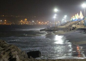 Sea erosion in Visakhapatnam: Retaining wall at GVMC Park, RK Beach collapses