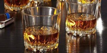 Visakhapatnam registers liquor sale of over Rs 11 crore on New Year's eve