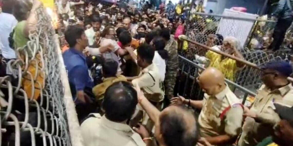 Tirupati Stampede: Three women from Visakhapatnam among six dead